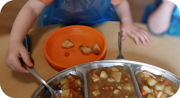 Mealtimes at nursery in Clayton Le Moors